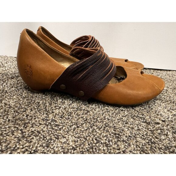 FLY London Shoes - FLY LONDON ~ "LAFF" EUR 38 Peep-Toe Strap Ballerina Camel Dark Brown EUC